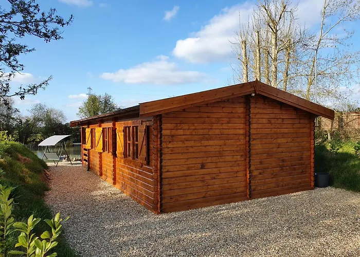 Kingfisher Cabin