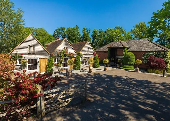 Tonge Barn (Adults Only)