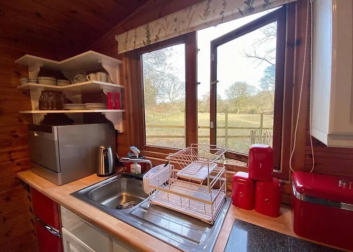 The Cabin At The Oaks