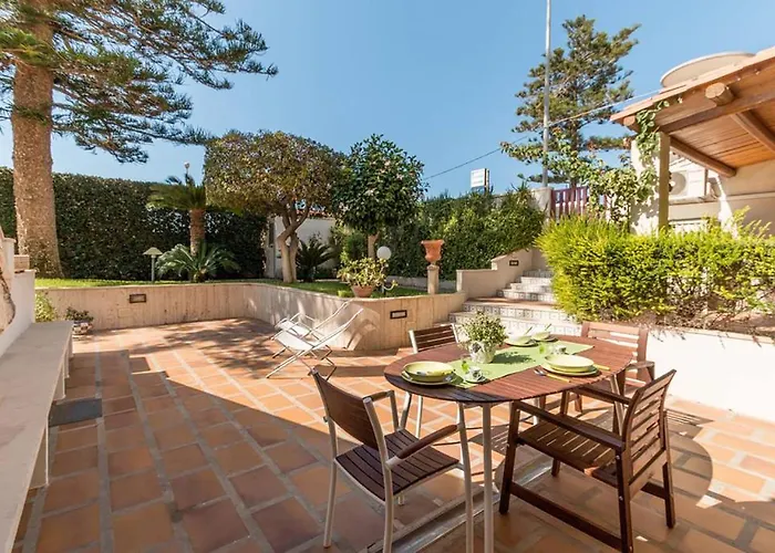 Casa vacanza: Case Madira