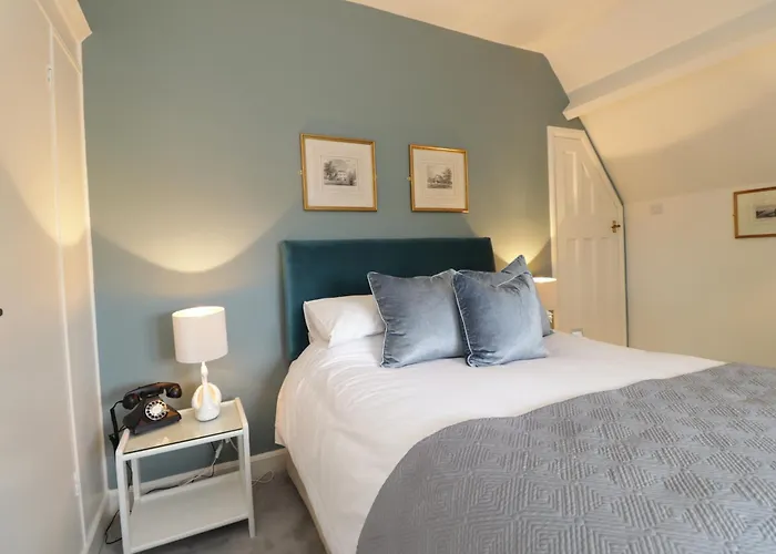 Leeds Castle Stable Courtyard Bed And Breakfast