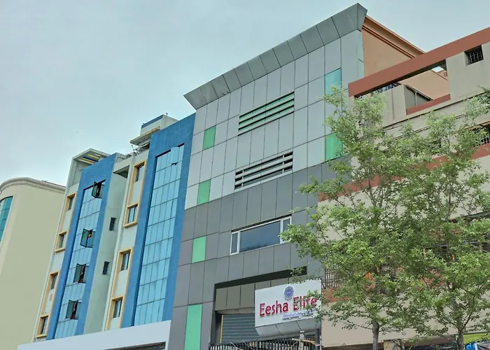 Cheap hotel: Eesha Elite