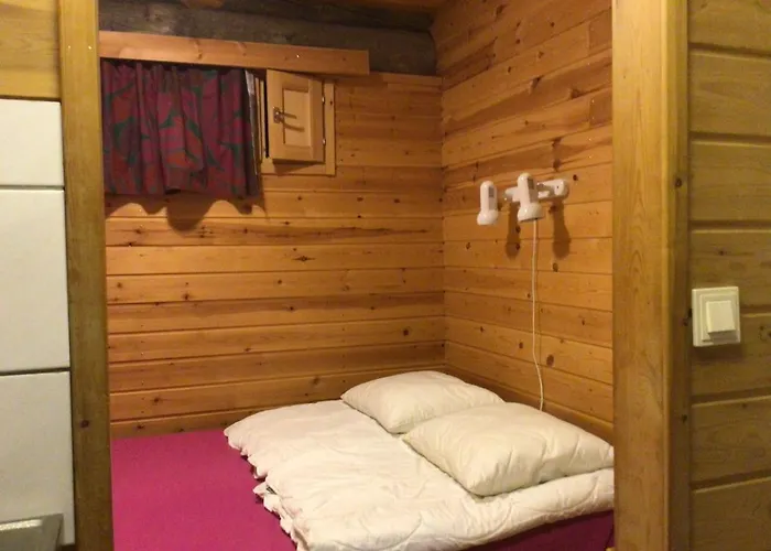 Petaejaelammen Turistimajat