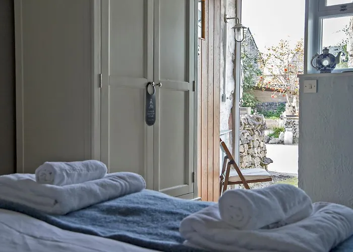 Hawthorn Farm Guest House