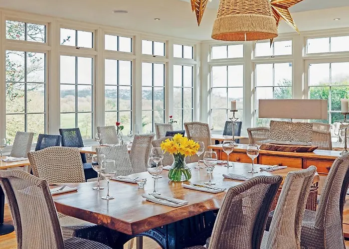 Trefloyne Manor