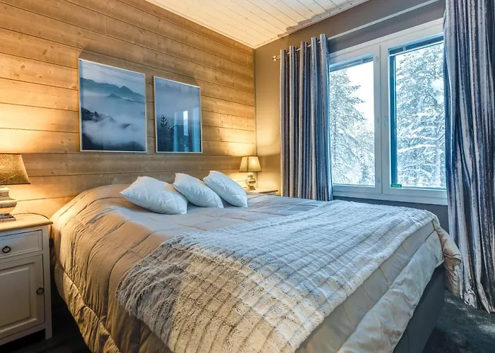 Villa Karhukoto Ruka Center 3,5 Km Incl Wifi, Ac, Fireplace, Sauna