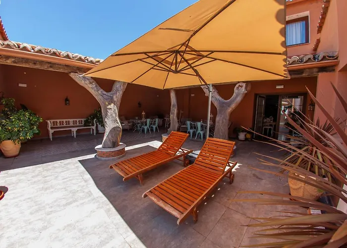 Casa Rural La Pajarona