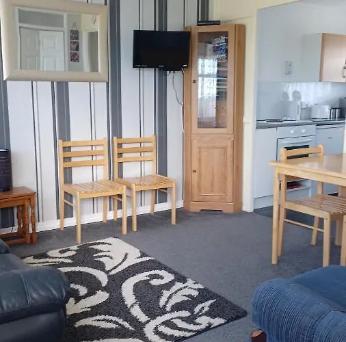 Alicias Chalets ,Free Wifi & Swimming Pool Passes