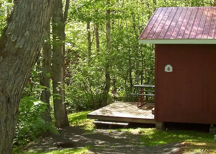 New Glasgow Highlands Campground Cabins