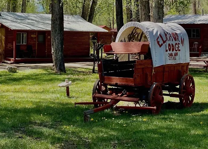 Motel: Elkhorn Lodge