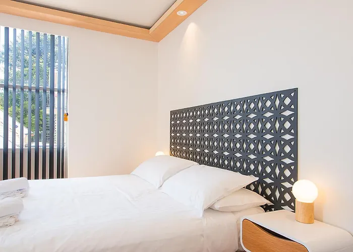 Motel: Blue Hills Motel