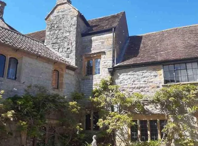 The Manor House, Curry Mallet