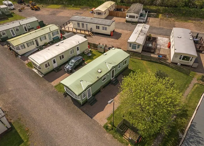 Lochlands 2Br Family Caravan - Pets-Play Park