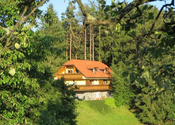 Country House Apat