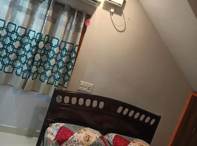 Advik Homestays