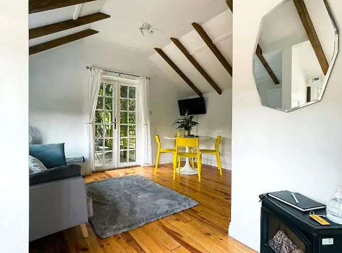 Holmdale Holiday Cottages