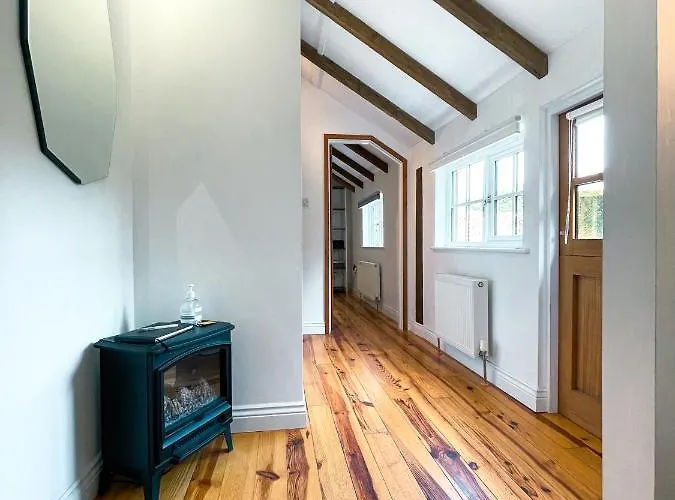 Holmdale Holiday Cottages