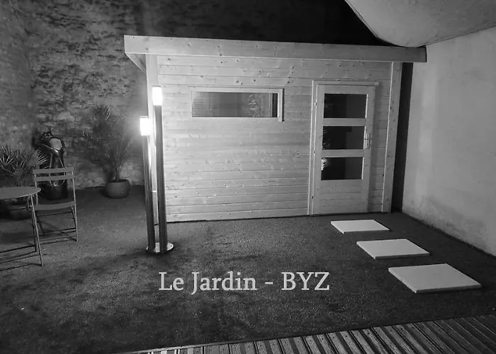Bayeuzen 2 - Le Jardin - Nuit Romantique&Spa Privatif