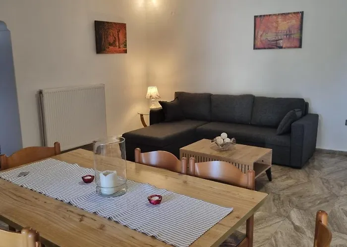 Alexandros House With Private Parcking