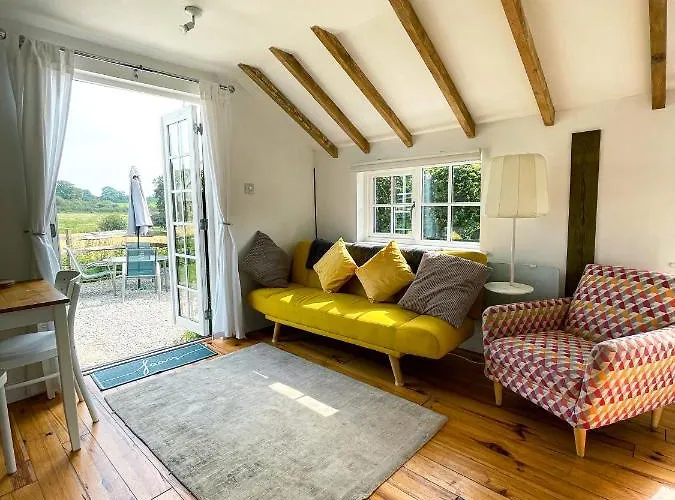 Holmdale Holiday Cottages