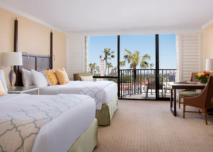 Del Coronado, Curio Collection By Hilton