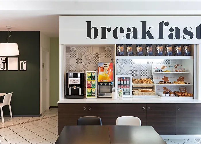 Hotel con piscina: B&B Hotel Ferrara