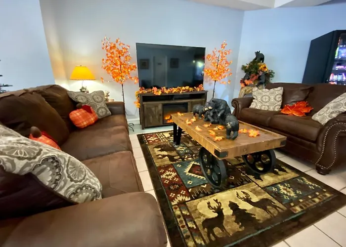 Beach hotel: Riverchase Lodge