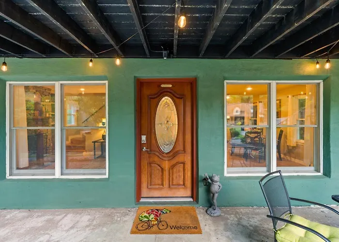 Chimney Rock Chalet Near Lake Lure!