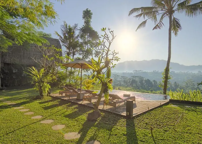 Romantic Barn With Mt. Agung Views