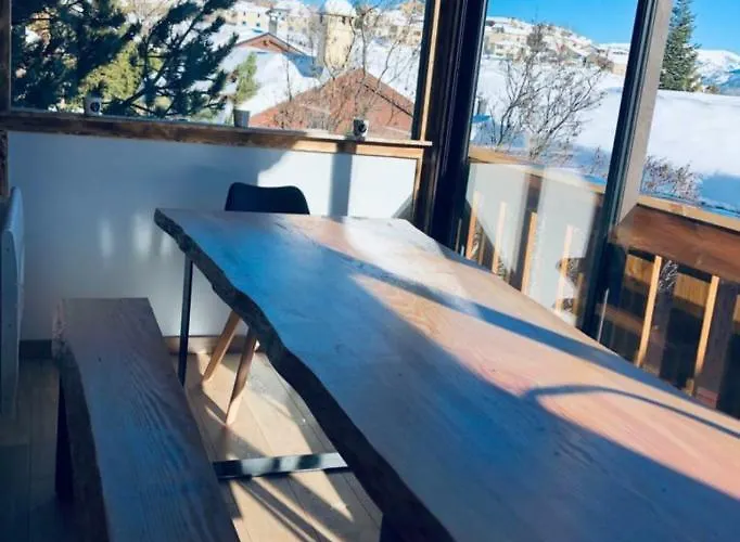 Chalet 8 Couchages A 100M Du Bas Des Pistes Et Commerces