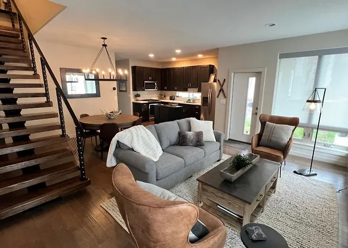 3Bd/3Ba- Updated Cozy Ski Retreat With Garage At The Base Of Granby Ranch