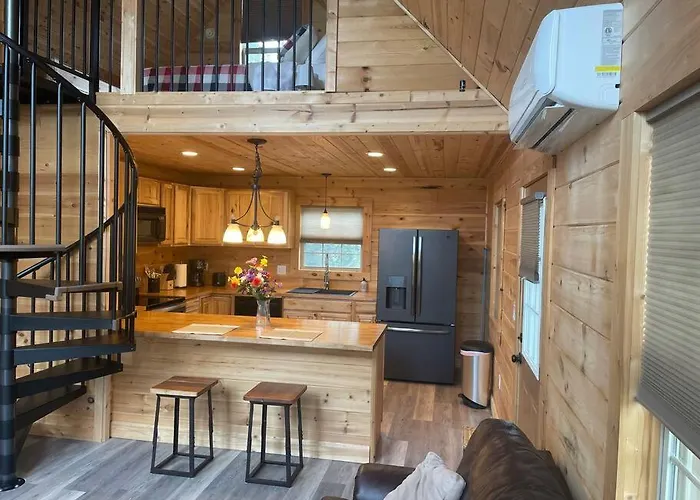 Cozy 1 Bedroom Cabin In The Heart Of Jonesborough