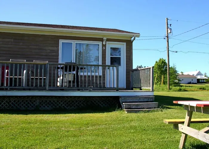 Rustico Acres Cottages