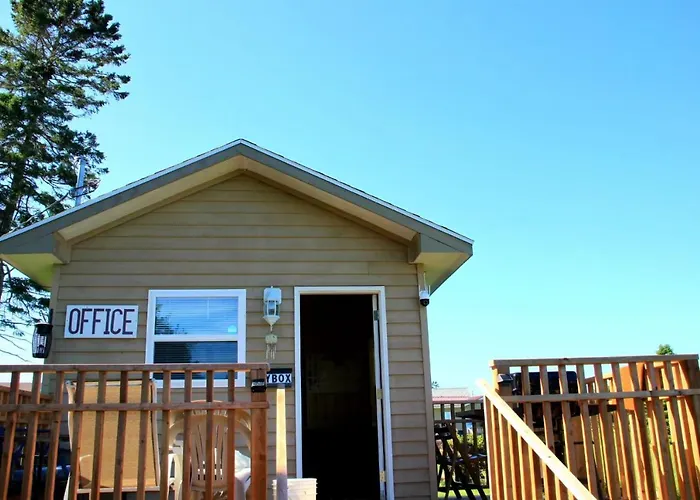 Rustico Acres Cottages