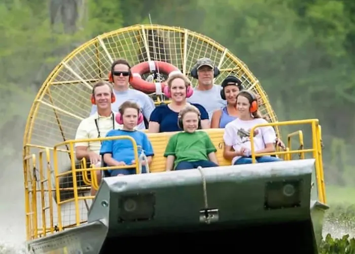 Private Room Downtown - 1 Bedroom 1Bath