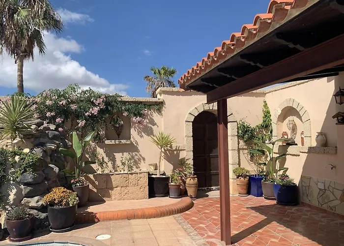 Casa Paraiso Villa Tenerife, Stunning Family Bungalow With Totally Secluded Pool Area, Wheelchair Friendly