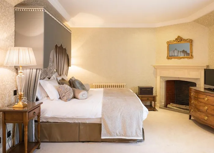 Hever Castle Luxury Bed And Breakfast