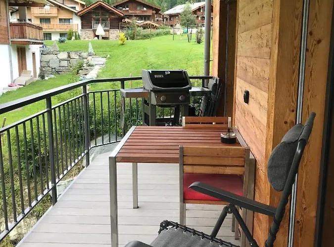 Apartment In Chalet Pizzo Fiamma
