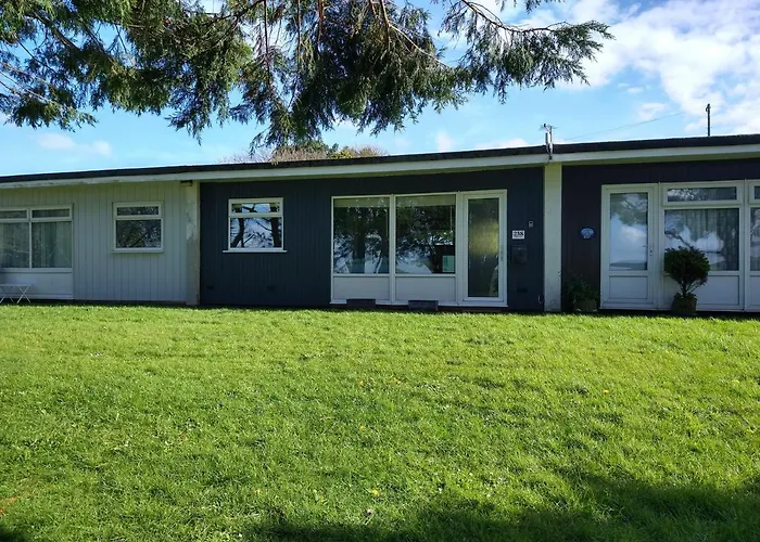 238 Norton Park, Dartmouth 2 Bed Holiday Home With Free Parking