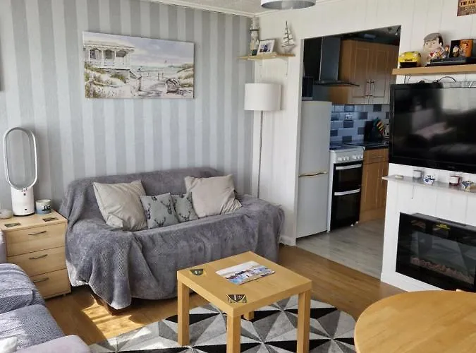 Sundowner D & A Holiday Home