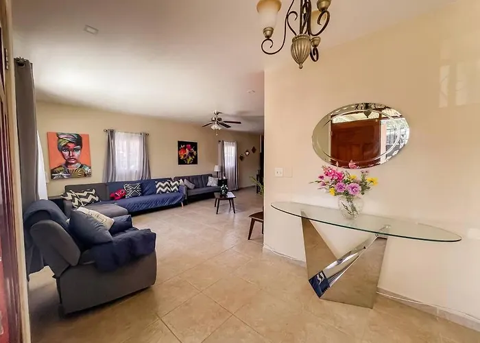 Dos Morenas Apartments - Apt 1