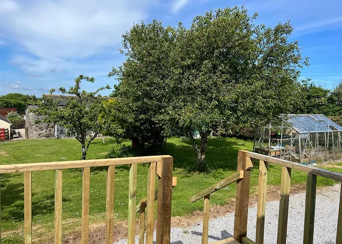 A Unique & Tranquil Smallholding Retreat
