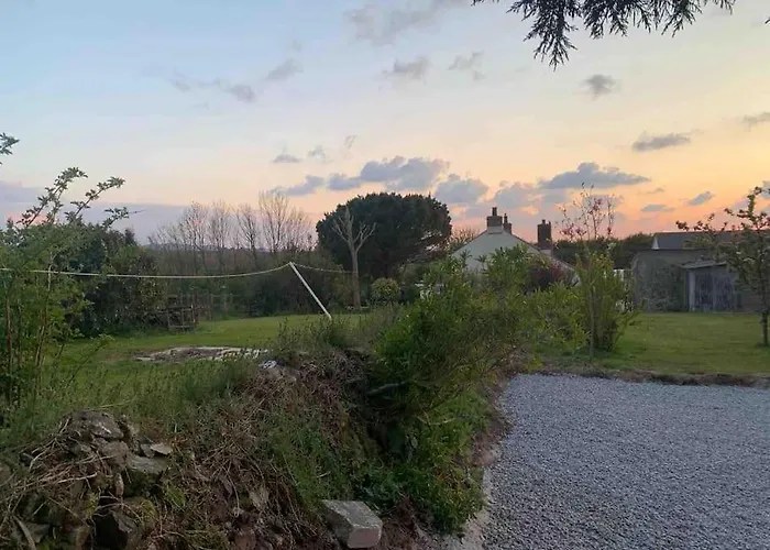A Unique & Tranquil Smallholding Retreat