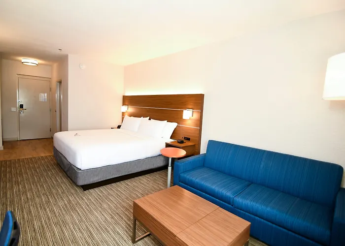 Holiday Inn Express Hotel & Suites Port Clinton-Catawba Island By Ihg
