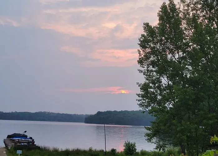 Chalet With Great Lake View