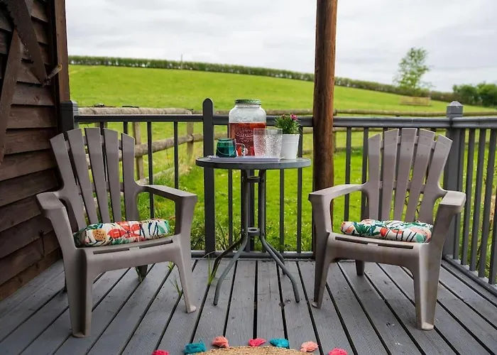 Lily Pad Lodge
