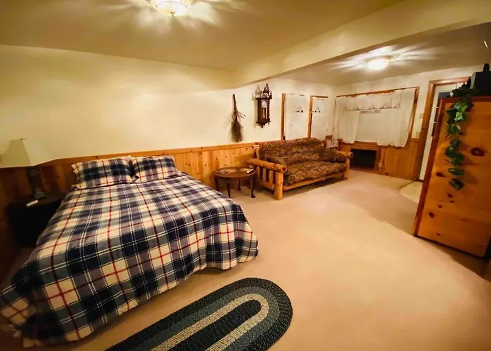 The Loft At Bear Mountain Log Cabins