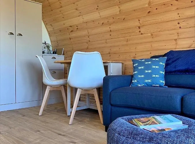Finest Retreats - Deep Dale