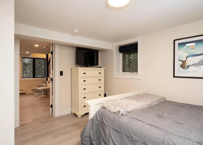 Killington Ski Chalet - Newly Renovated
