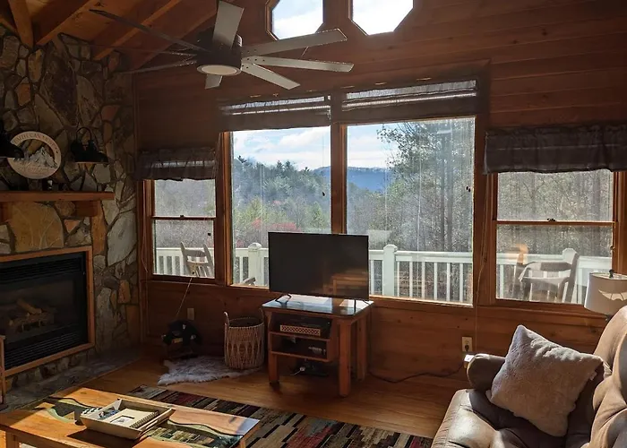 Love Nest In Blue Ridge